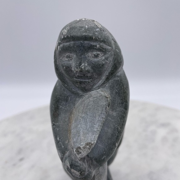 Soapstone Inuit Sculpture Carving Hand Carved Numbered Figure - Picture 14 of 14